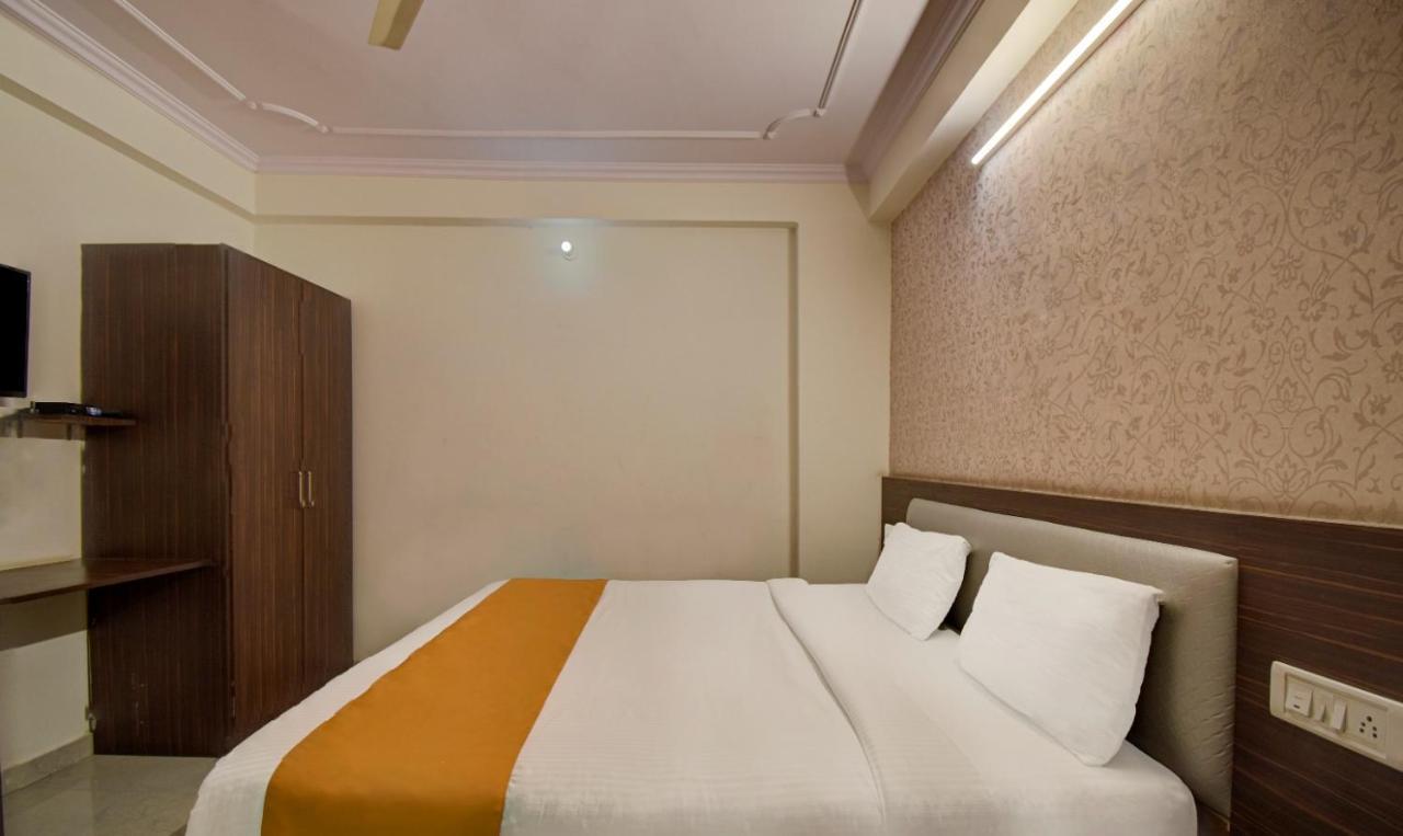 Hotel Radha Nikunj Residency Jaipur Exterior photo