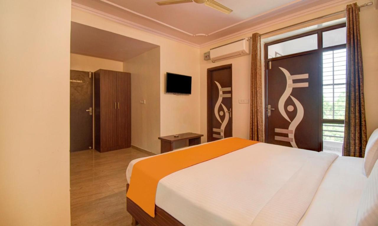 Hotel Radha Nikunj Residency Jaipur Exterior photo